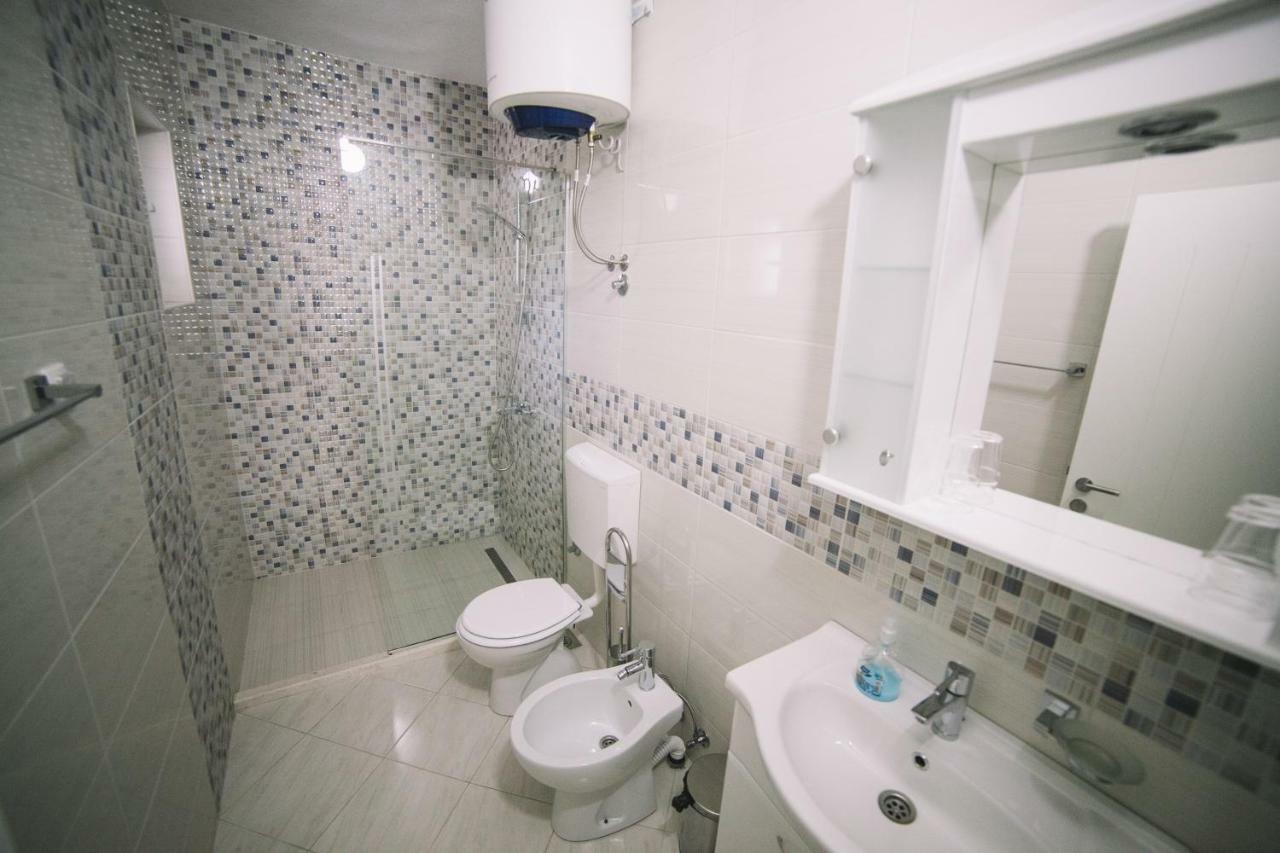 Apartments Hollaj Ulcinj Zewnętrze zdjęcie